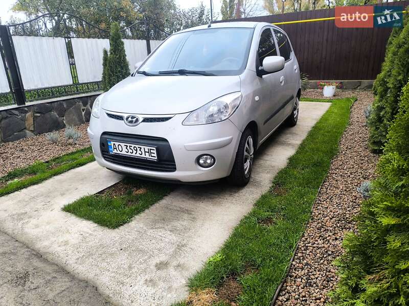 Хэтчбек Hyundai i10 2008 в Берегово фото 3 Хэтчбек Hyundai i10 2008 в Берегово