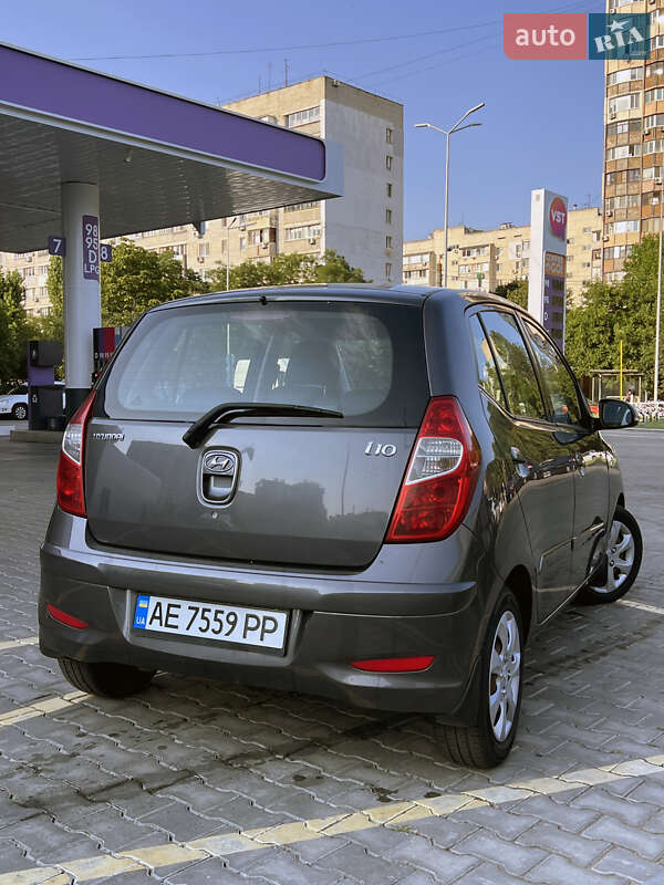 Хетчбек Hyundai i10 2012 в Кривому Розі фото 3 Хетчбек Hyundai i10 2012 в Кривому Розі