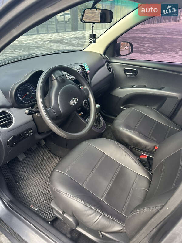 Хэтчбек Hyundai i10 2013 в Полтаве фото 18 Хэтчбек Hyundai i10 2013 в Полтаве