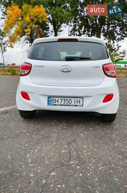 Хэтчбек Hyundai i10 2014 в Одессе Хэтчбек Hyundai i10 2014 в Одессе