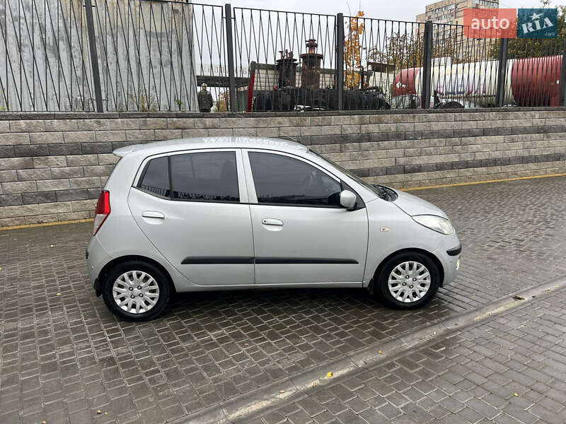 Хэтчбек Hyundai i10 2008 в Одессе фото 4 Хэтчбек Hyundai i10 2008 в Одессе