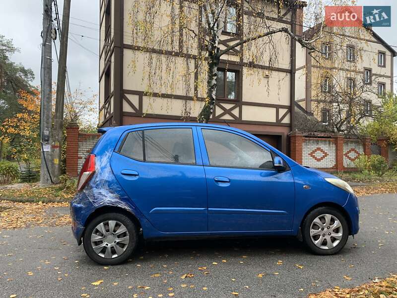 Хэтчбек Hyundai i10 2011 в Киеве фото 8 Хэтчбек Hyundai i10 2011 в Киеве