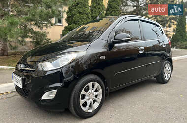 Хэтчбек Hyundai i10 2013 в Харькове