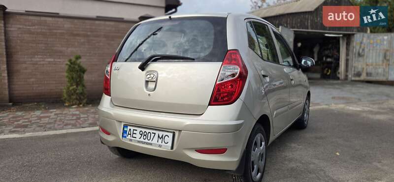 Хэтчбек Hyundai i10 2013 в Кривом Роге фото 12 Хэтчбек Hyundai i10 2013 в Кривом Роге