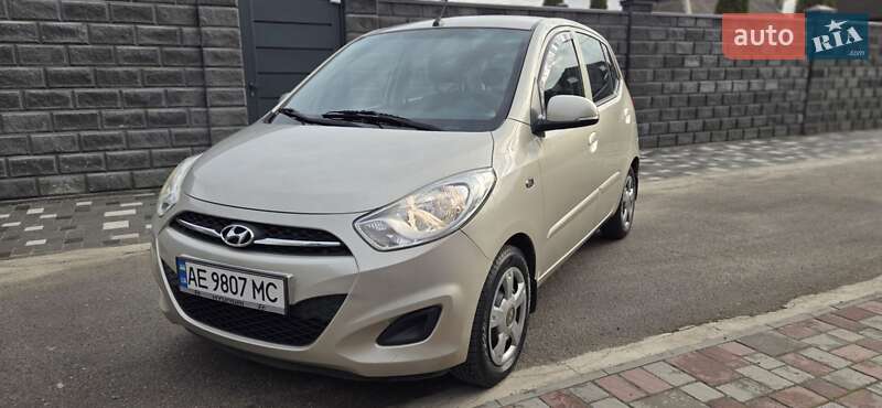 Хэтчбек Hyundai i10 2013 в Кривом Роге фото 15 Хэтчбек Hyundai i10 2013 в Кривом Роге