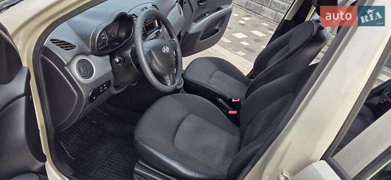 Хэтчбек Hyundai i10 2013 в Кривом Роге фото 21 Хэтчбек Hyundai i10 2013 в Кривом Роге