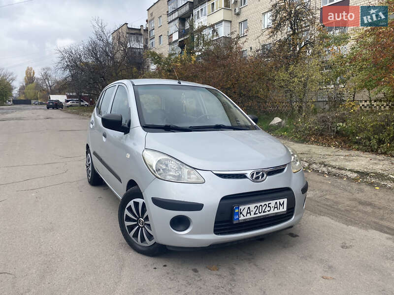 Хетчбек Hyundai i10 2010 в Первомайську фото 4 Хетчбек Hyundai i10 2010 в Первомайську