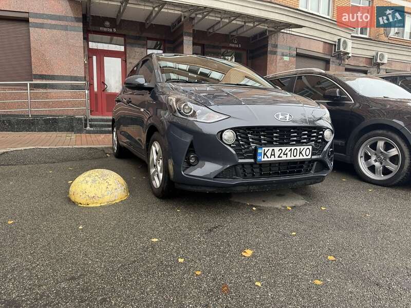 Хетчбек Hyundai i10 2023 в Києві