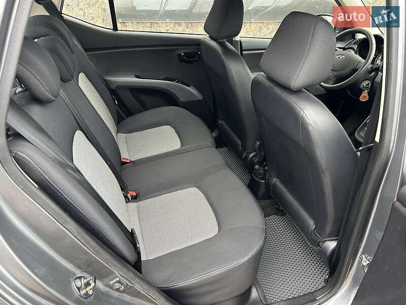 Хэтчбек Hyundai i10 2008 в Черкассах