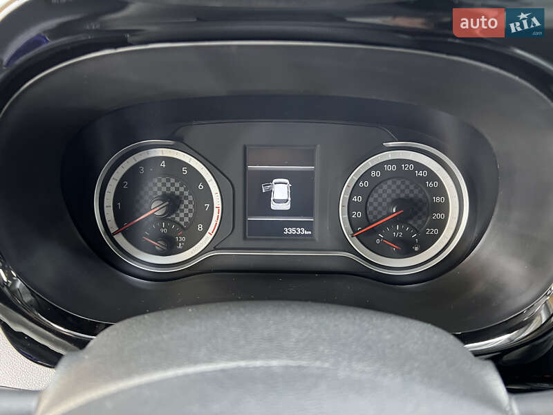 Хэтчбек Hyundai i10 2021 в Киеве