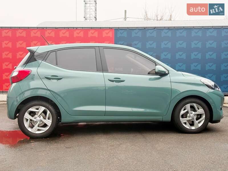 Хетчбек Hyundai i10 2022 в Києві