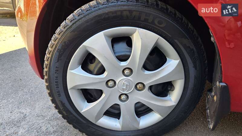 Хэтчбек Hyundai i10 2013 в Харькове фото 54 Хэтчбек Hyundai i10 2013 в Харькове