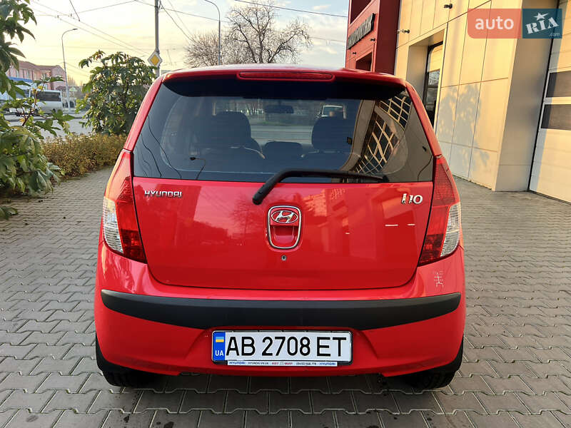 Хэтчбек Hyundai i10 2008 в Одессе