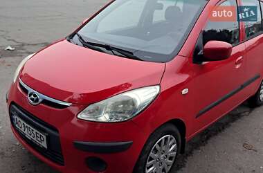 Хэтчбек Hyundai i10 2008 в Ужгороде