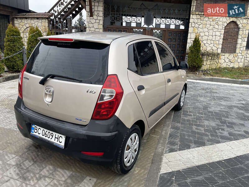 Хетчбек Hyundai i10 2011 в Львові