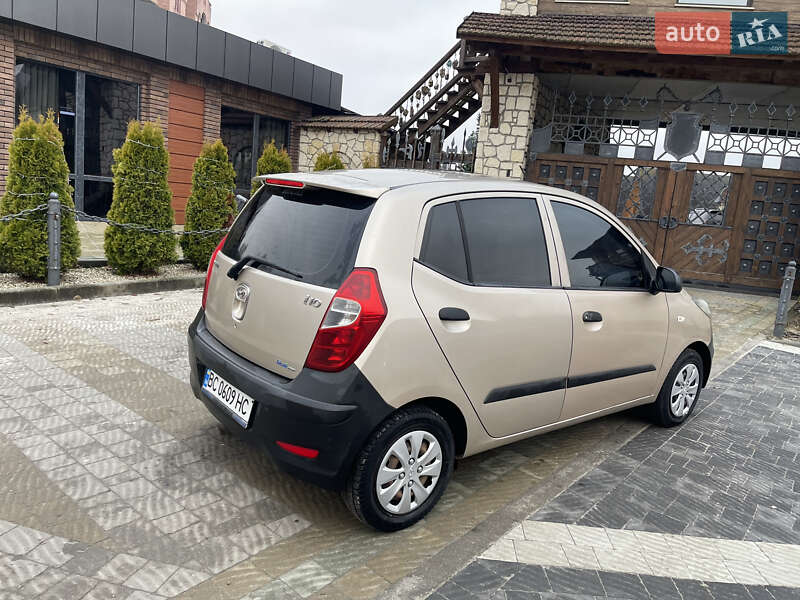 Хетчбек Hyundai i10 2011 в Львові