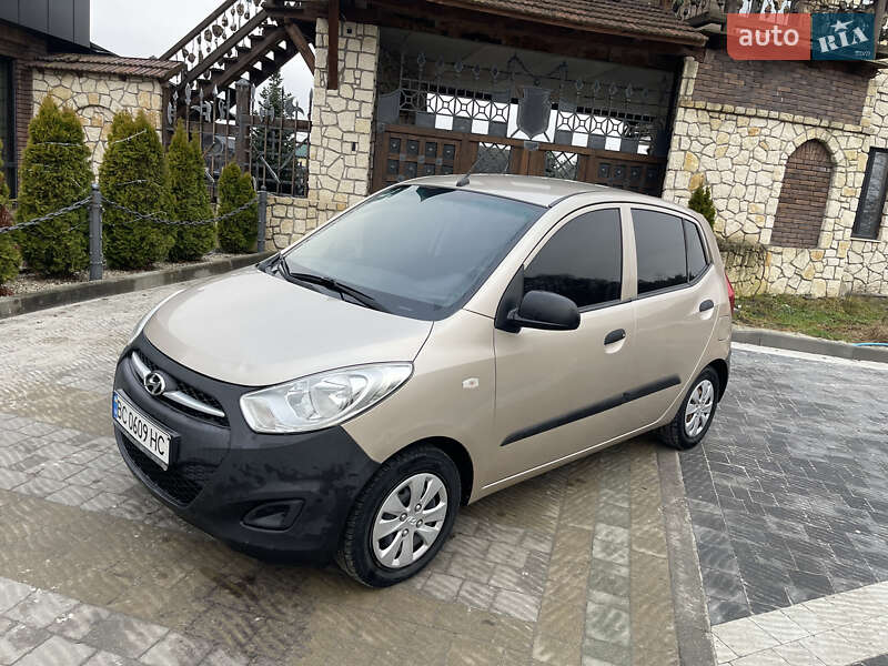Хетчбек Hyundai i10 2011 в Львові