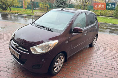 Хетчбек Hyundai i10 2013 в Києві