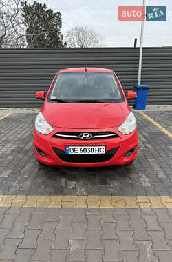 Хэтчбек Hyundai i10 2011 в Николаеве