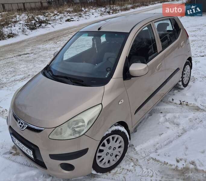 Хэтчбек Hyundai i10 2008 в Львове