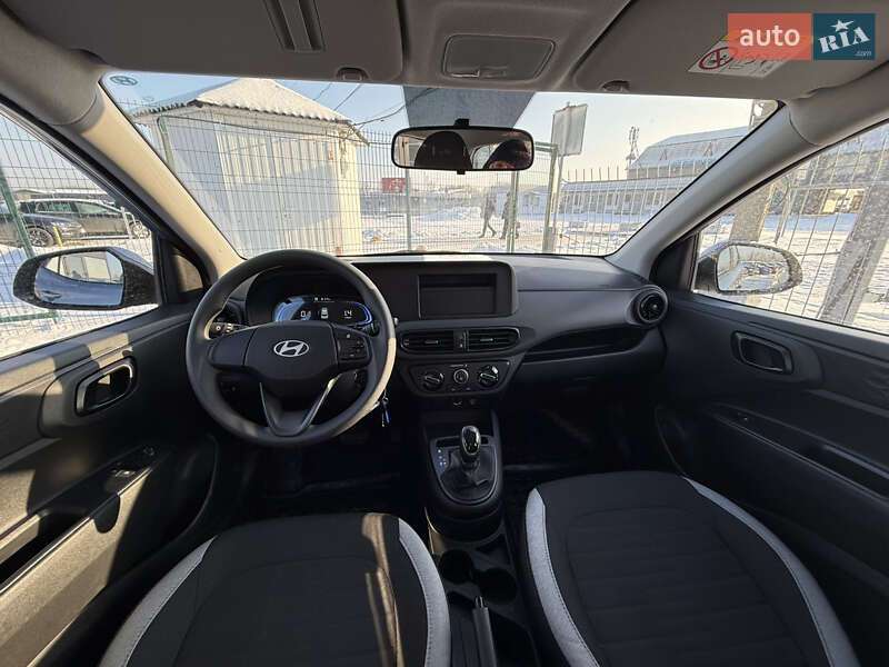 Хэтчбек Hyundai i10 2025 в Киеве