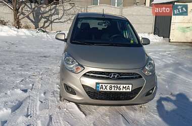 Хэтчбек Hyundai i10 2013 в Карловке