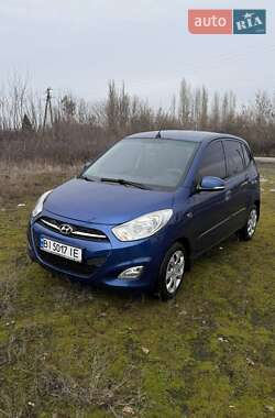 Хэтчбек Hyundai i10 2012 в Кобеляках