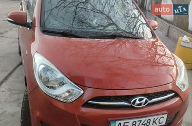 Хетчбек Hyundai i10 2012 в Павлограді