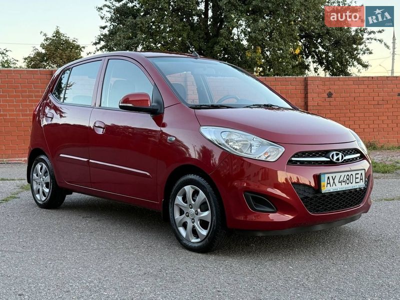 Хэтчбек Hyundai i10 2013 в Харькове