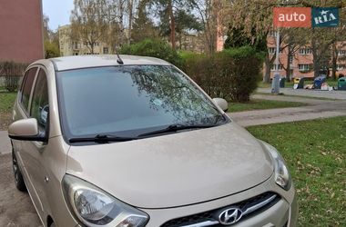 Хэтчбек Hyundai i10 2012 в Кропивницком