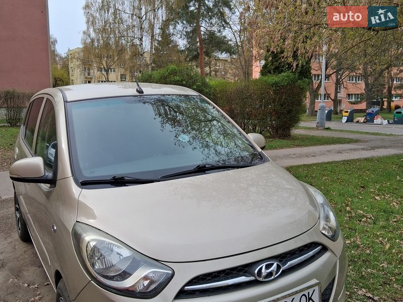 Hyundai i10 2012