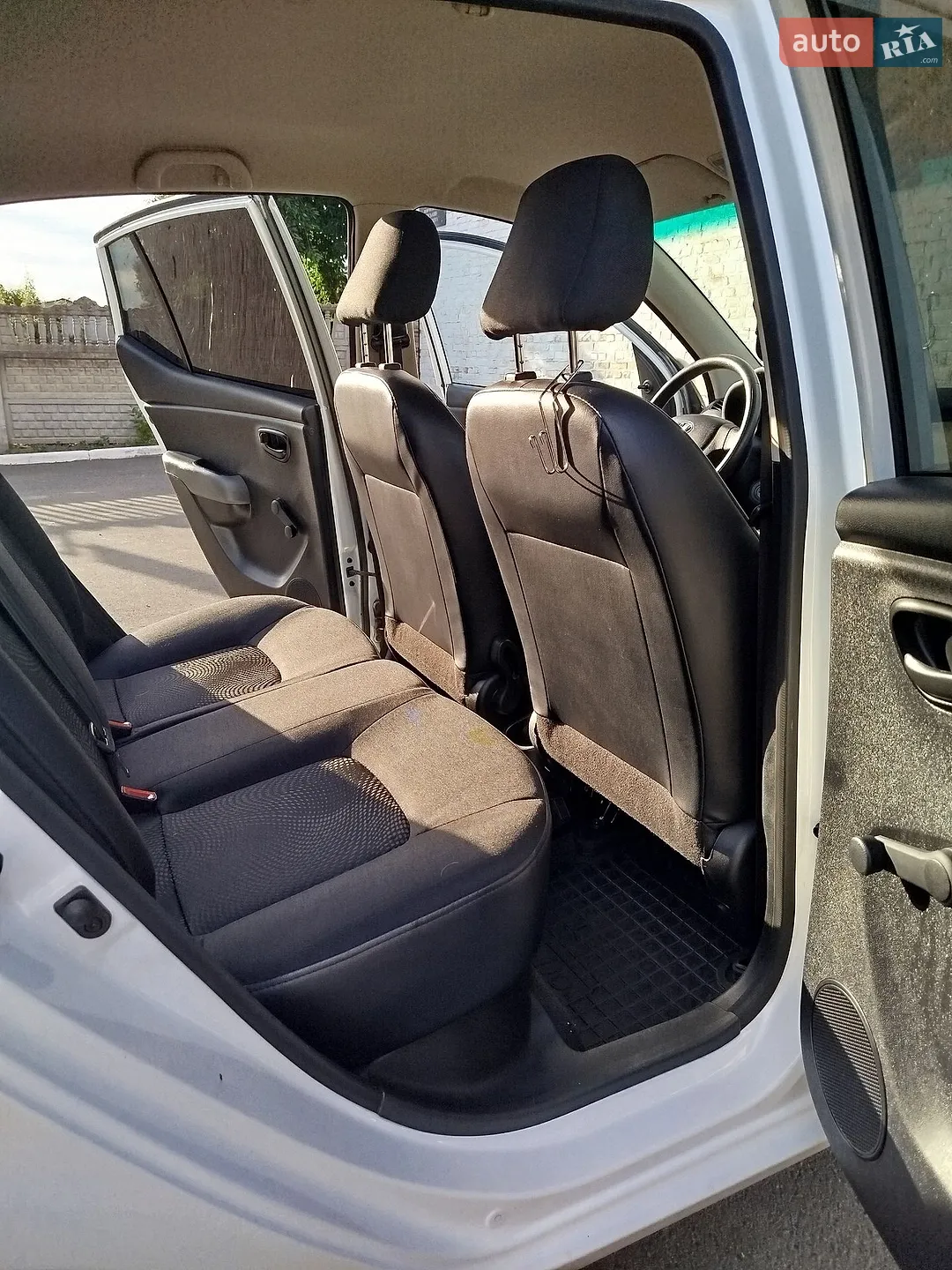 2013 Hyundai i10 - мініатюра 13