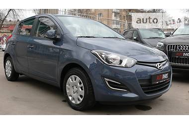 Хэтчбек Hyundai i20 2015 в 