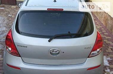 Хетчбек Hyundai i20 2014 в 