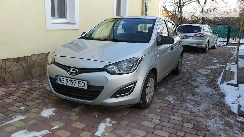 Хетчбек Hyundai i20 2014 в 