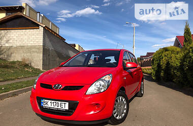 Хэтчбек Hyundai i20 2009 в Ровно