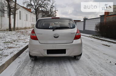 Хэтчбек Hyundai i20 2009 в Белой Церкви