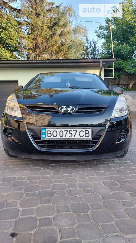 Хетчбек Hyundai i20 2011 в Тернополі