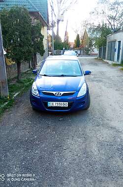 Хэтчбек Hyundai i20 2011 в 