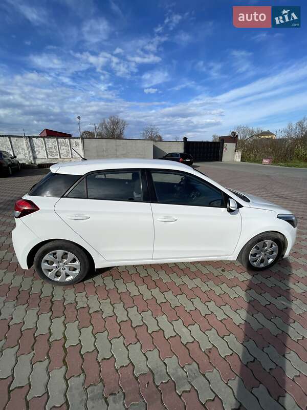 Hyundai i20 2015