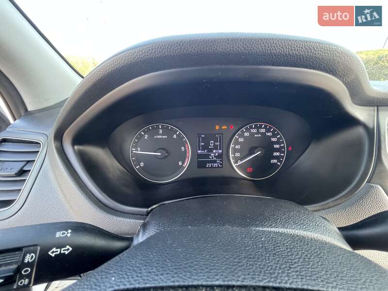 Хетчбек Hyundai i20 2015 в Львові