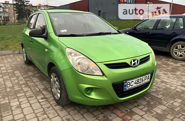 Хэтчбек Hyundai i20 2009 в Новом Роздоле