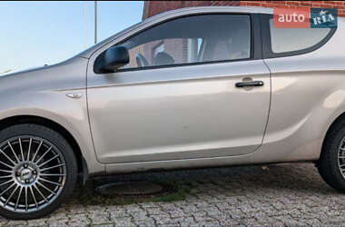 Hyundai i20 2010 Hyundai i20 2010