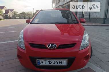 Хетчбек Hyundai i20 2011 в Богородчанах