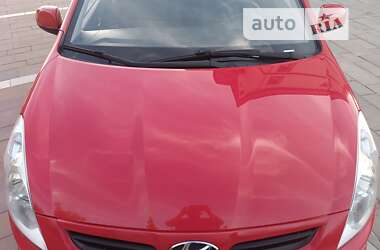 Хетчбек Hyundai i20 2011 в Богородчанах