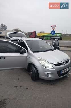 Hyundai i20 2011