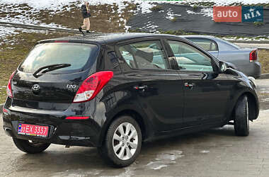 Хэтчбек Hyundai i20 2013 в Львове