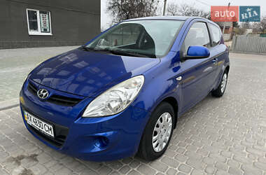 Хетчбек Hyundai i20 2011 в Харкові