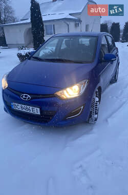 Хэтчбек Hyundai i20 2014 в Львове