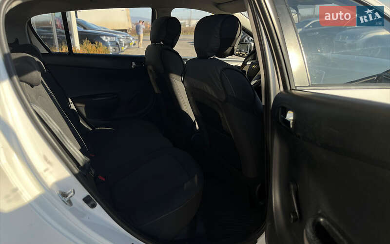 Хэтчбек Hyundai i20 2012 в Мукачево фото 27 Хэтчбек Hyundai i20 2012 в Мукачево